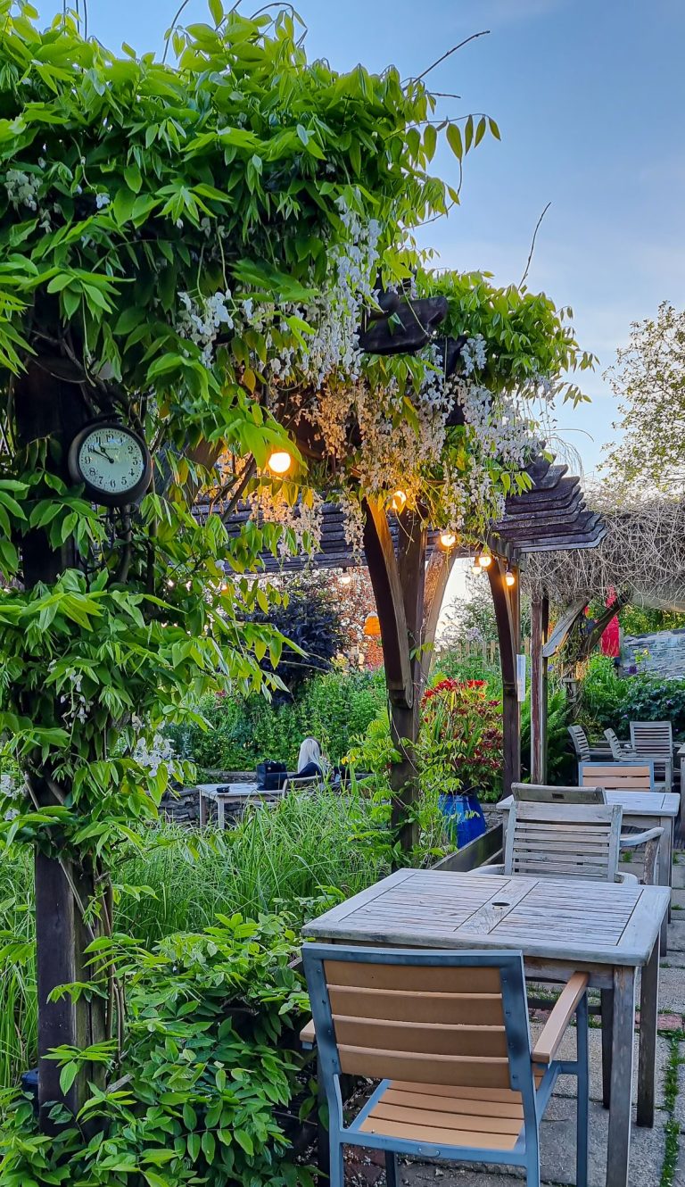 Garden Tables 768x1330