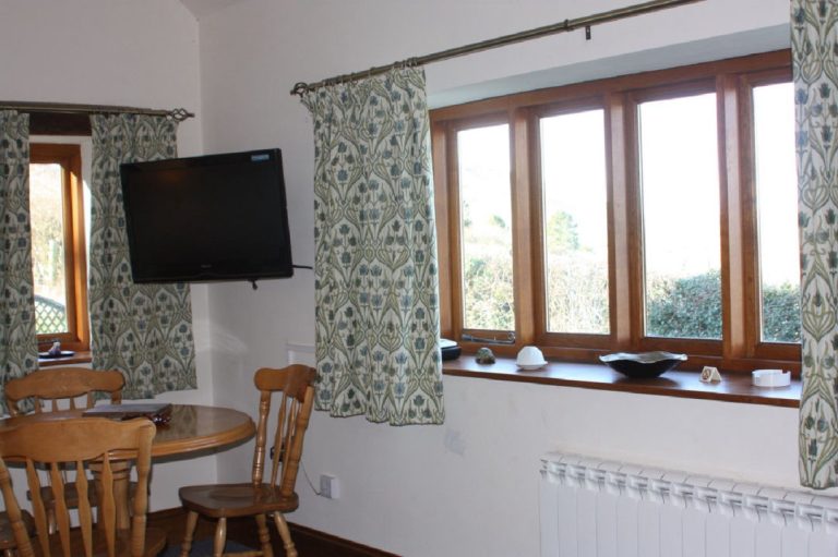 kitewindow 1080x719 1 768x511