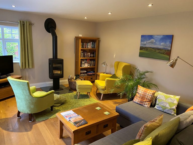 Lounge A small 768x576