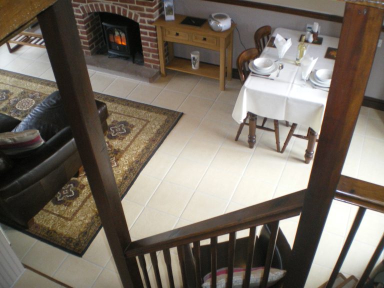 Lounge and Dining Area