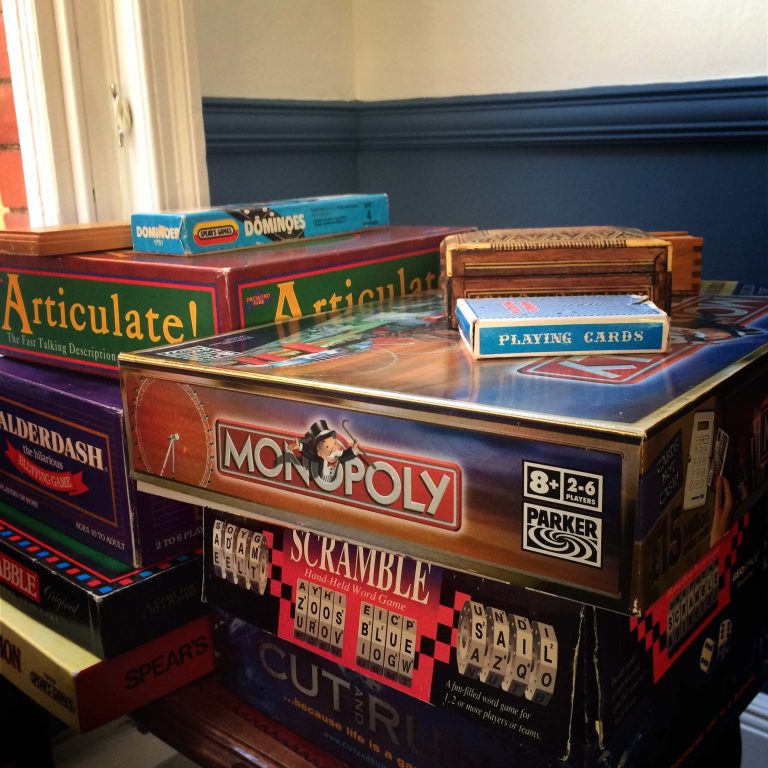 Lounge games 768x768