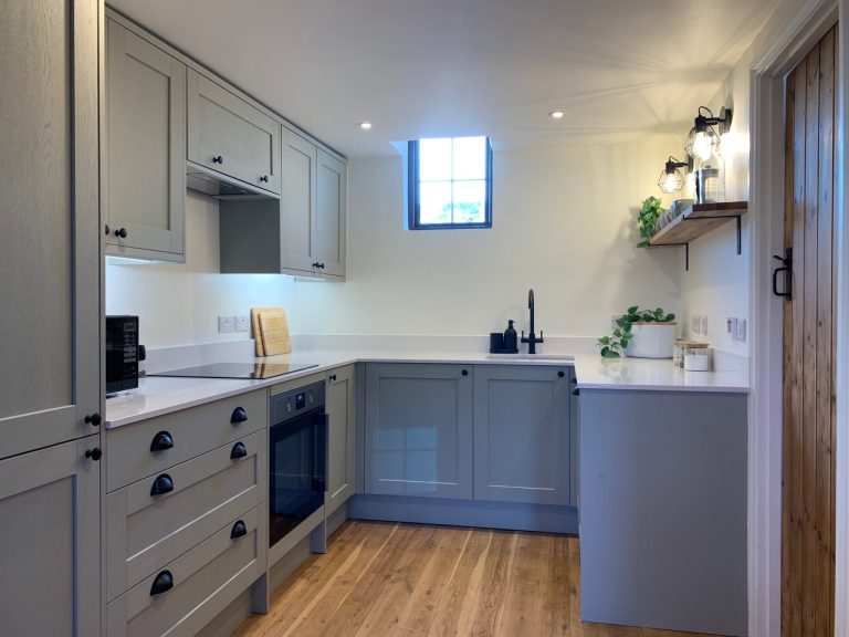 St Milbuga Kitchen1 768x576