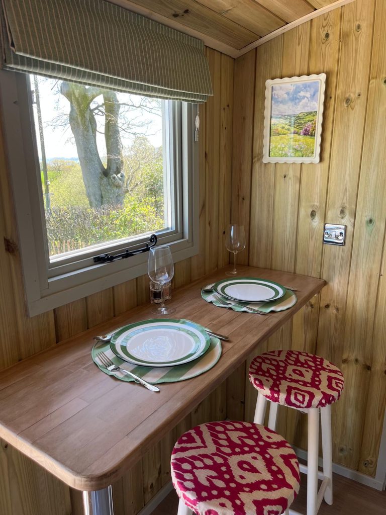 shepherds hut glamping 768x1024